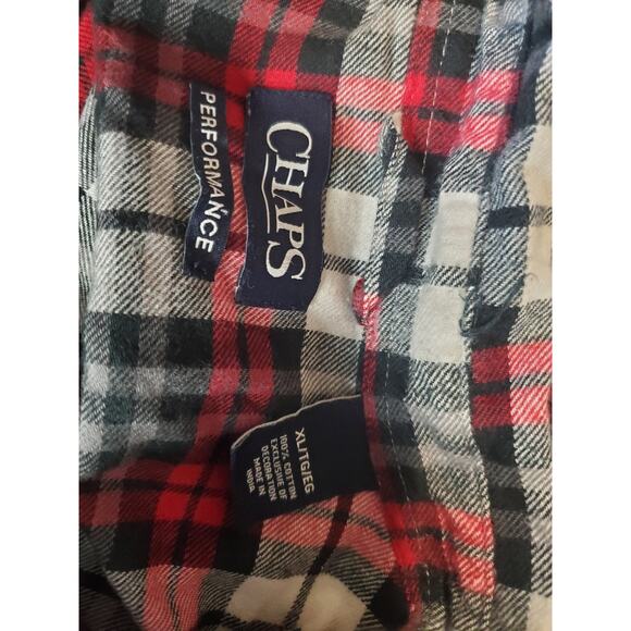 Chaps Mens Sz XL Performance Flannel Shirt Red Black Plaid Button Long Sleeve T - Picture 3 of 3